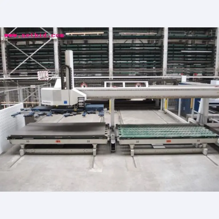 Chapas metálicas e máquinas para trabalhar metais<br><font size="2">Em colaboração com a Hilco Industrial Acquisitions bv</font>-19