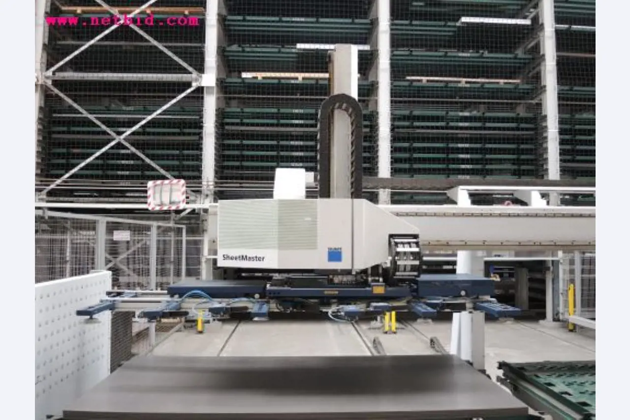 Chapas metálicas e máquinas para trabalhar metais<br><font size="2">Em colaboração com a Hilco Industrial Acquisitions bv</font>-21