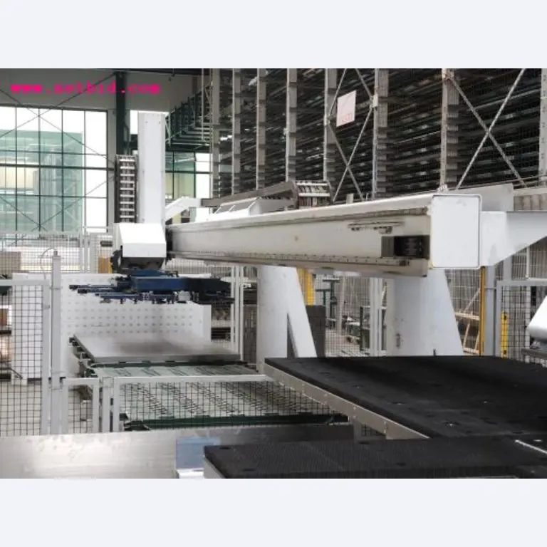 Chapas metálicas e máquinas para trabalhar metais<br><font size="2">Em colaboração com a Hilco Industrial Acquisitions bv</font>-6