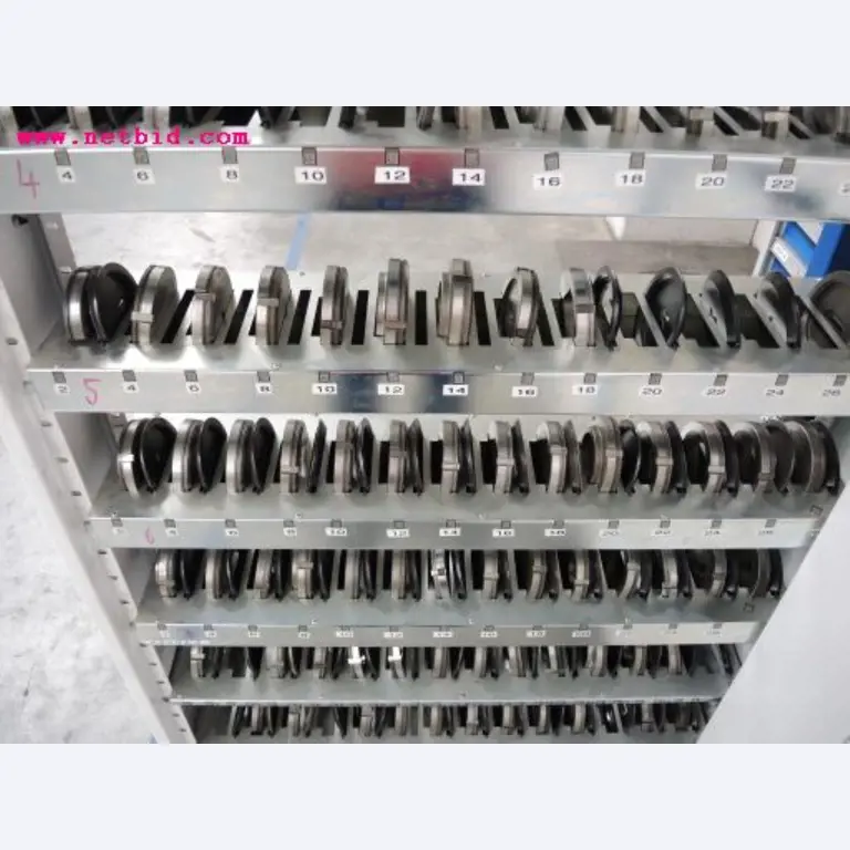 Chapas metálicas e máquinas para trabalhar metais<br><font size="2">Em colaboração com a Hilco Industrial Acquisitions bv</font>-11