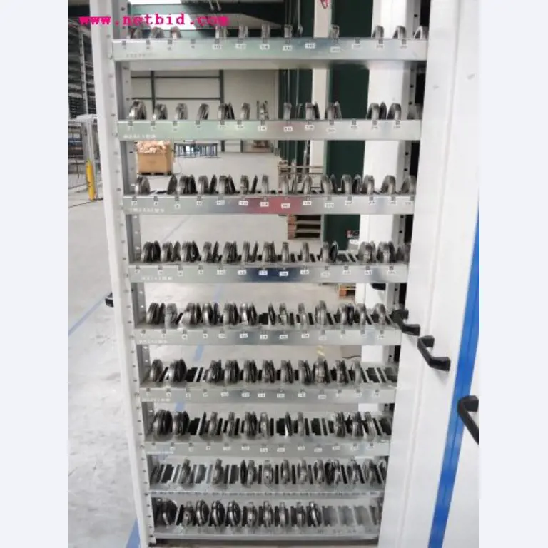 Chapas metálicas e máquinas para trabalhar metais<br><font size="2">Em colaboração com a Hilco Industrial Acquisitions bv</font>-13