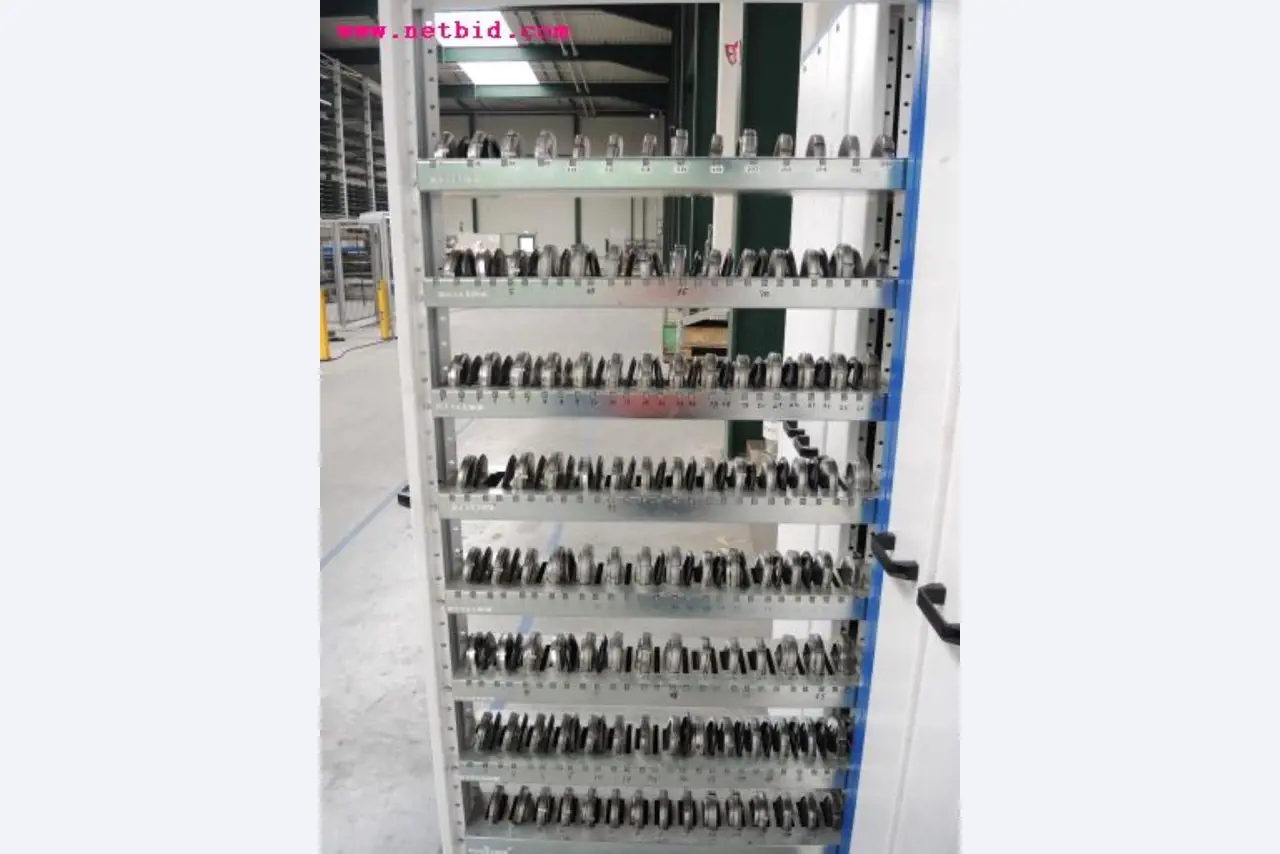 Chapas metálicas e máquinas para trabalhar metais<br><font size="2">Em colaboração com a Hilco Industrial Acquisitions bv</font>-15