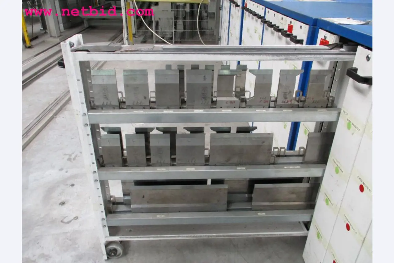 Chapas metálicas e máquinas para trabalhar metais<br><font size="2">Em colaboração com a Hilco Industrial Acquisitions bv</font>-2