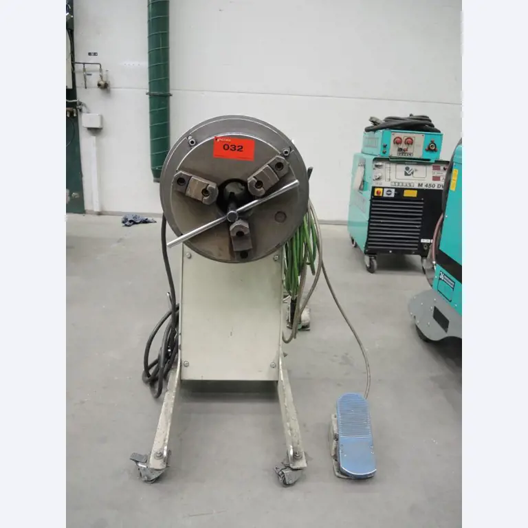 Chapas metálicas e máquinas para trabalhar metais<br><font size="2">Colaboração com Hilco Industrial Acquisitions bv</font><br><img src="/images/hil.png"><br>-2