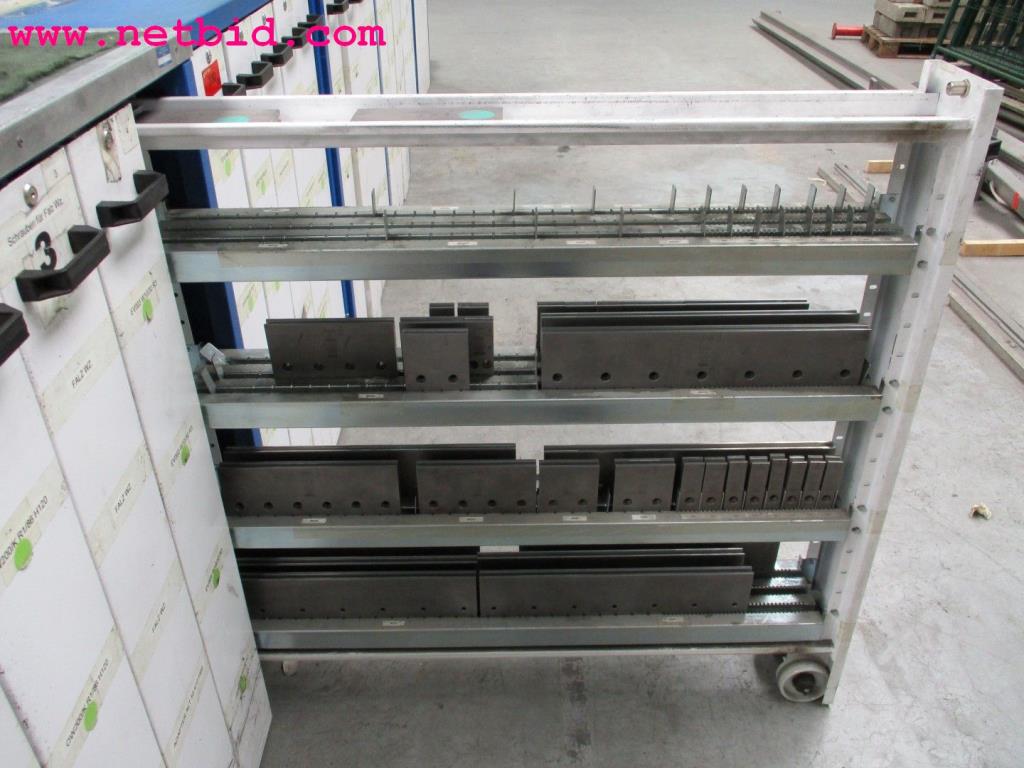 sheetmetal and metalworking machines <br><font size="2">In collaboration with Hilco Industrial Acquisitions bv<br></font>-2