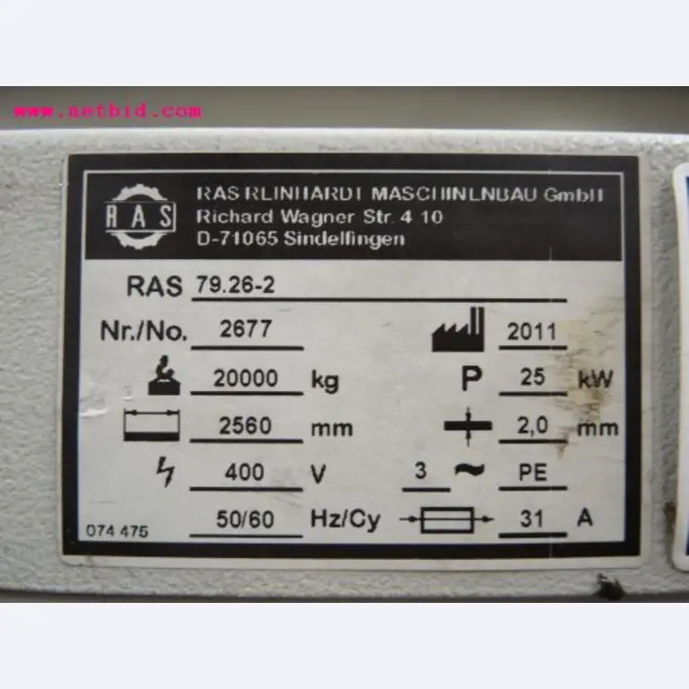 Chapas metálicas e máquinas para trabalhar metais<br><font size="2">Em colaboração com a Hilco Industrial Acquisitions bv</font>-11