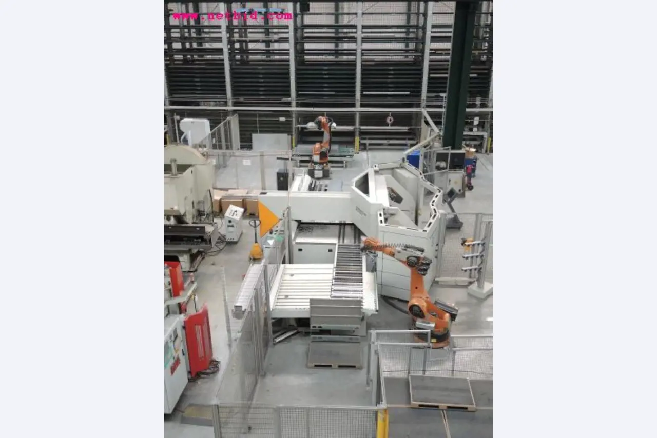 Chapas metálicas e máquinas para trabalhar metais<br><font size="2">Em colaboração com a Hilco Industrial Acquisitions bv</font>-25