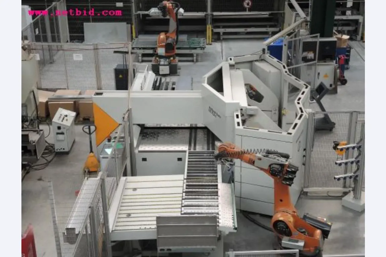 Chapas metálicas e máquinas para trabalhar metais<br><font size="2">Em colaboração com a Hilco Industrial Acquisitions bv</font>-26