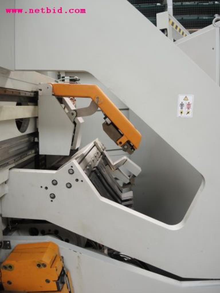 sheetmetal and metalworking machines <br><font size="2">In collaboration with Hilco Industrial Acquisitions bv<br></font>-6