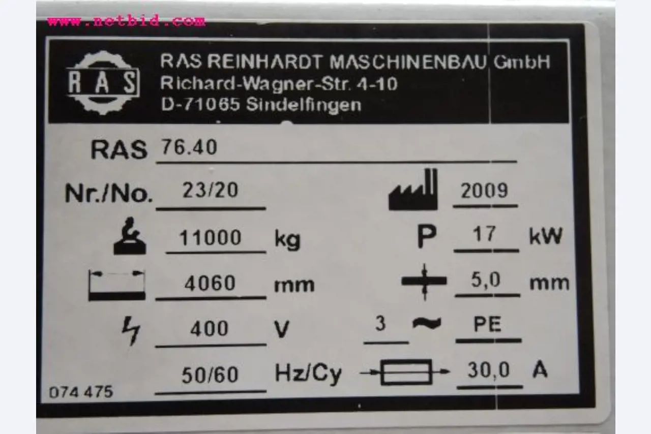 Chapas metálicas e máquinas para trabalhar metais<br><font size="2">Em colaboração com a Hilco Industrial Acquisitions bv</font>-4