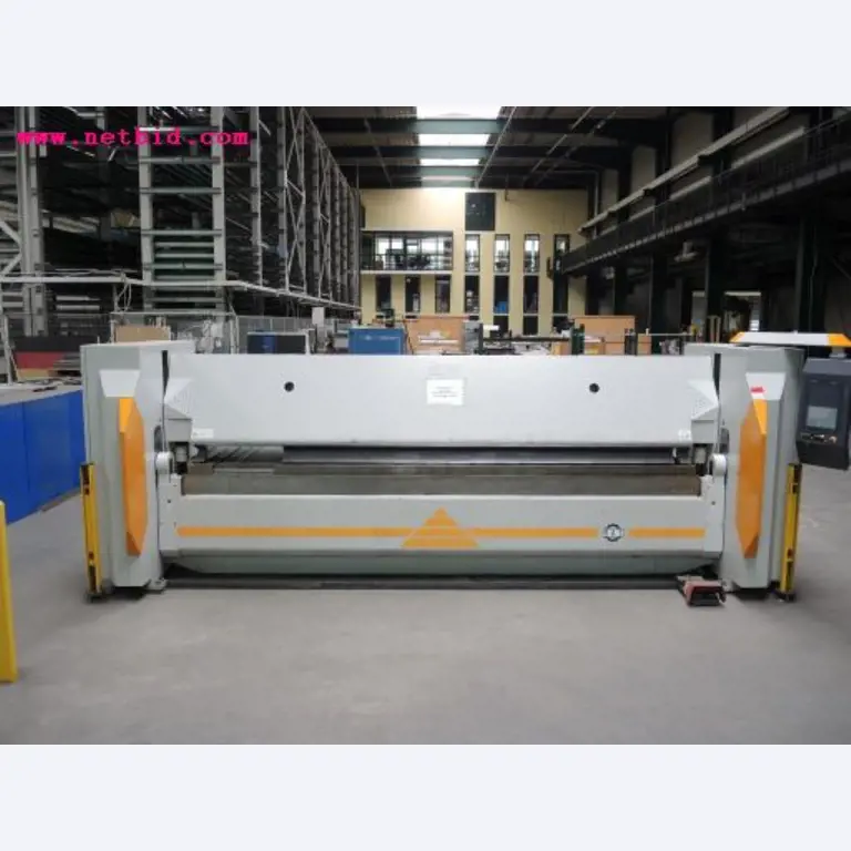 Chapas metálicas e máquinas para trabalhar metais<br><font size="2">Em colaboração com a Hilco Industrial Acquisitions bv</font>-7