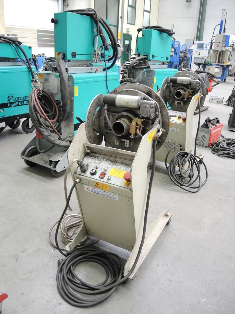 Chapas metálicas e máquinas para trabalhar metais<br><font size="2">Colaboração com Hilco Industrial Acquisitions bv</font><br><img src="/images/hil.png"><br>-4