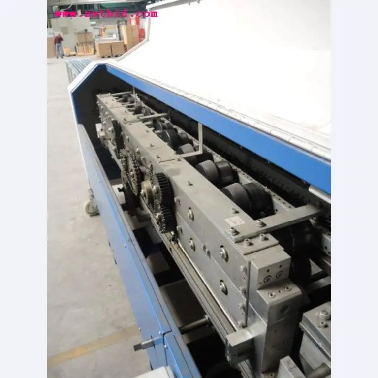 Chapas metálicas e máquinas para trabalhar metais<br><font size="2">Em colaboração com a Hilco Industrial Acquisitions bv</font>-18