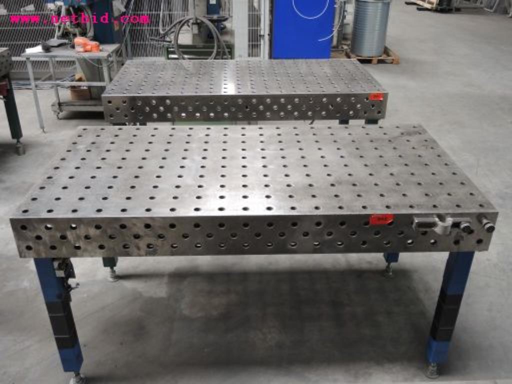 sheetmetal and metalworking machines <br><font size="2">In collaboration with Hilco Industrial Acquisitions bv<br></font>-2