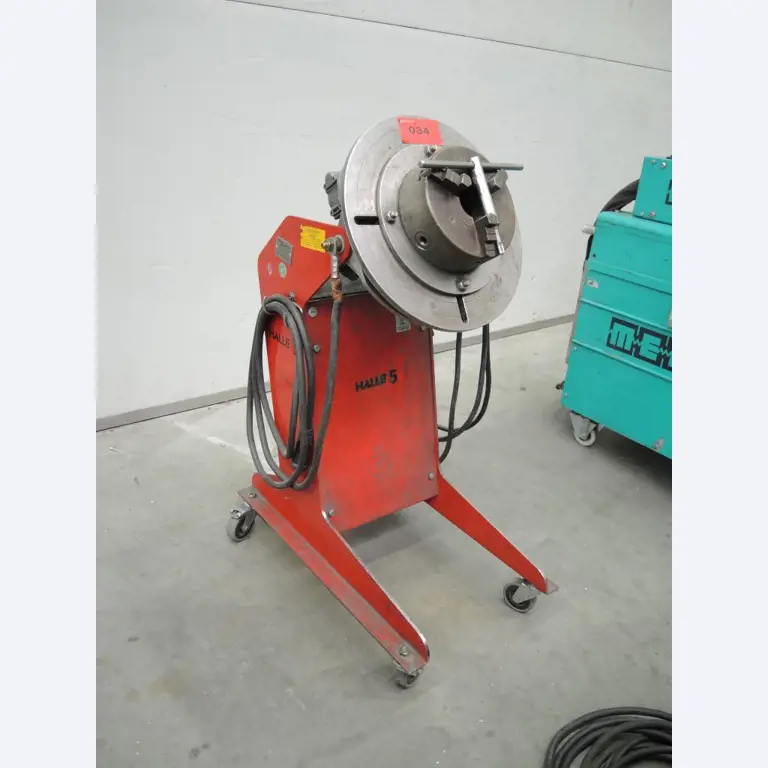 Chapas metálicas e máquinas para trabalhar metais<br><font size="2">Colaboração com Hilco Industrial Acquisitions bv</font><br><img src="/images/hil.png"><br>-1