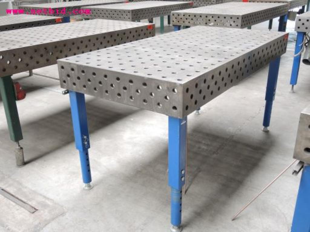 sheetmetal and metalworking machines <br><font size="2">In collaboration with Hilco Industrial Acquisitions bv<br></font>-2