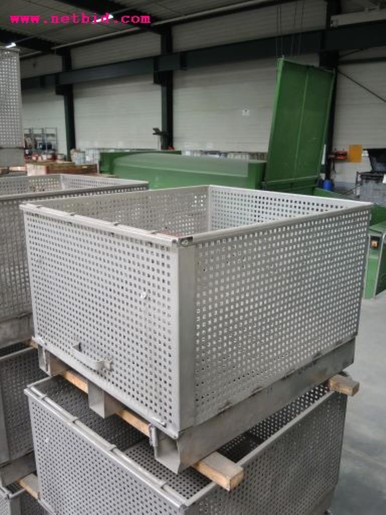 sheetmetal and metalworking machines <br><font size="2">In collaboration with Hilco Industrial Acquisitions bv<br></font>-3