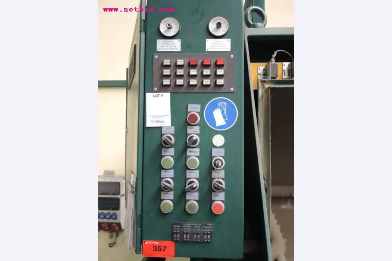 Chapas metálicas e máquinas para trabalhar metais<br><font size="2">Em colaboração com a Hilco Industrial Acquisitions bv</font>-9