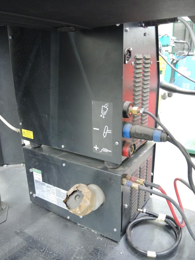 Chapas metálicas e máquinas para trabalhar metais<br><font size="2">Colaboração com Hilco Industrial Acquisitions bv</font><br><img src="/images/hil.png"><br>-13