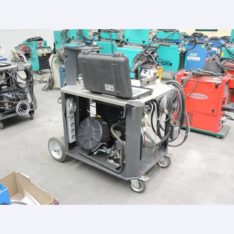 maszyny do obróbki blach i metalu<br>
<font size="2">We wspólpracy z firma Hilco Industrial Acquisitions bv<br></font><img src="/images/hilco-logo.png">
-8