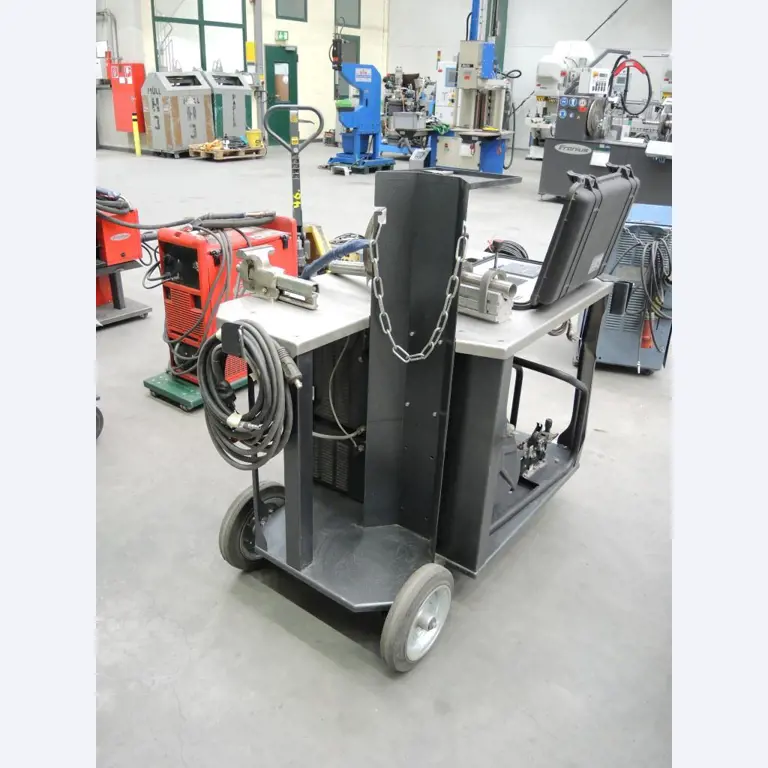 maszyny do obróbki blach i metalu<br>
<font size="2">We wspólpracy z firma Hilco Industrial Acquisitions bv<br></font><img src="/images/hilco-logo.png">
-9