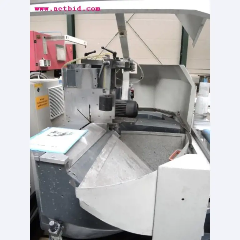 Chapas metálicas e máquinas para trabalhar metais<br><font size="2">Em colaboração com a Hilco Industrial Acquisitions bv</font>-6