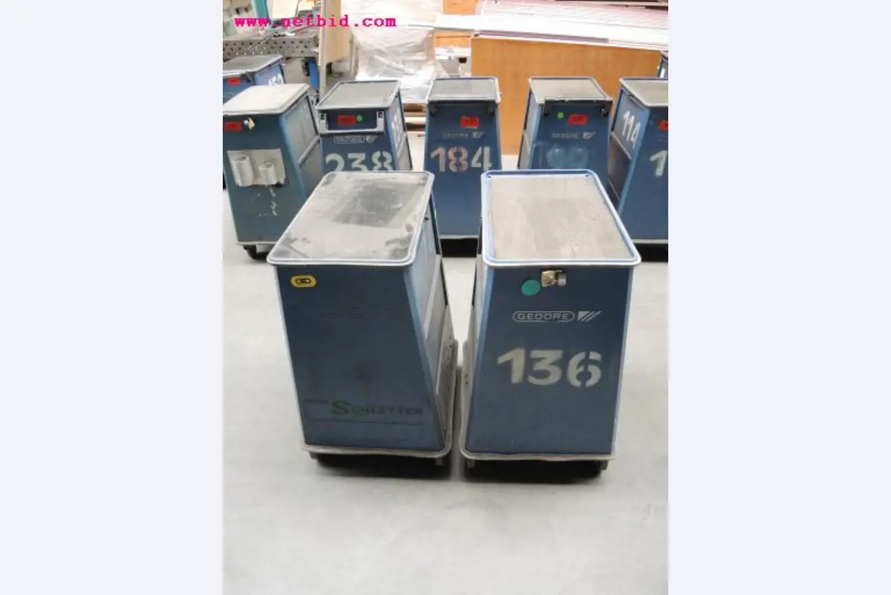 Chapas metálicas e máquinas para trabalhar metais<br><font size="2">Em colaboração com a Hilco Industrial Acquisitions bv</font>-3