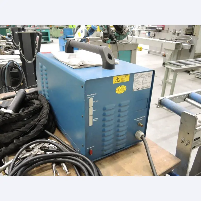 Chapas metálicas e máquinas para trabalhar metais<br><font size="2">Colaboração com Hilco Industrial Acquisitions bv</font><br><img src="/images/hil.png"><br>-6