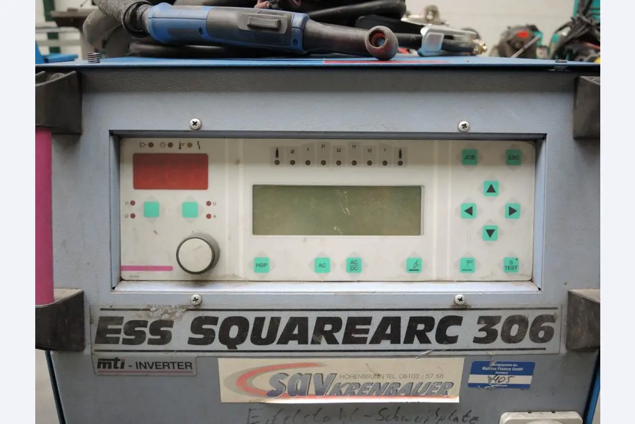 Chapas metálicas e máquinas para trabalhar metais<br><font size="2">Colaboração com Hilco Industrial Acquisitions bv</font><br><img src="/images/hil.png"><br>-3