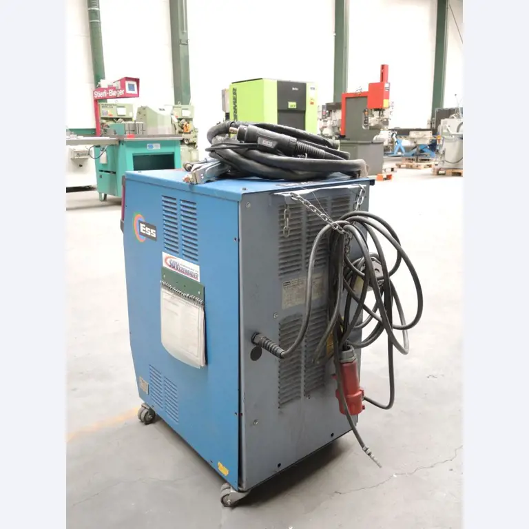 Chapas metálicas e máquinas para trabalhar metais<br><font size="2">Colaboração com Hilco Industrial Acquisitions bv</font><br><img src="/images/hil.png"><br>-5