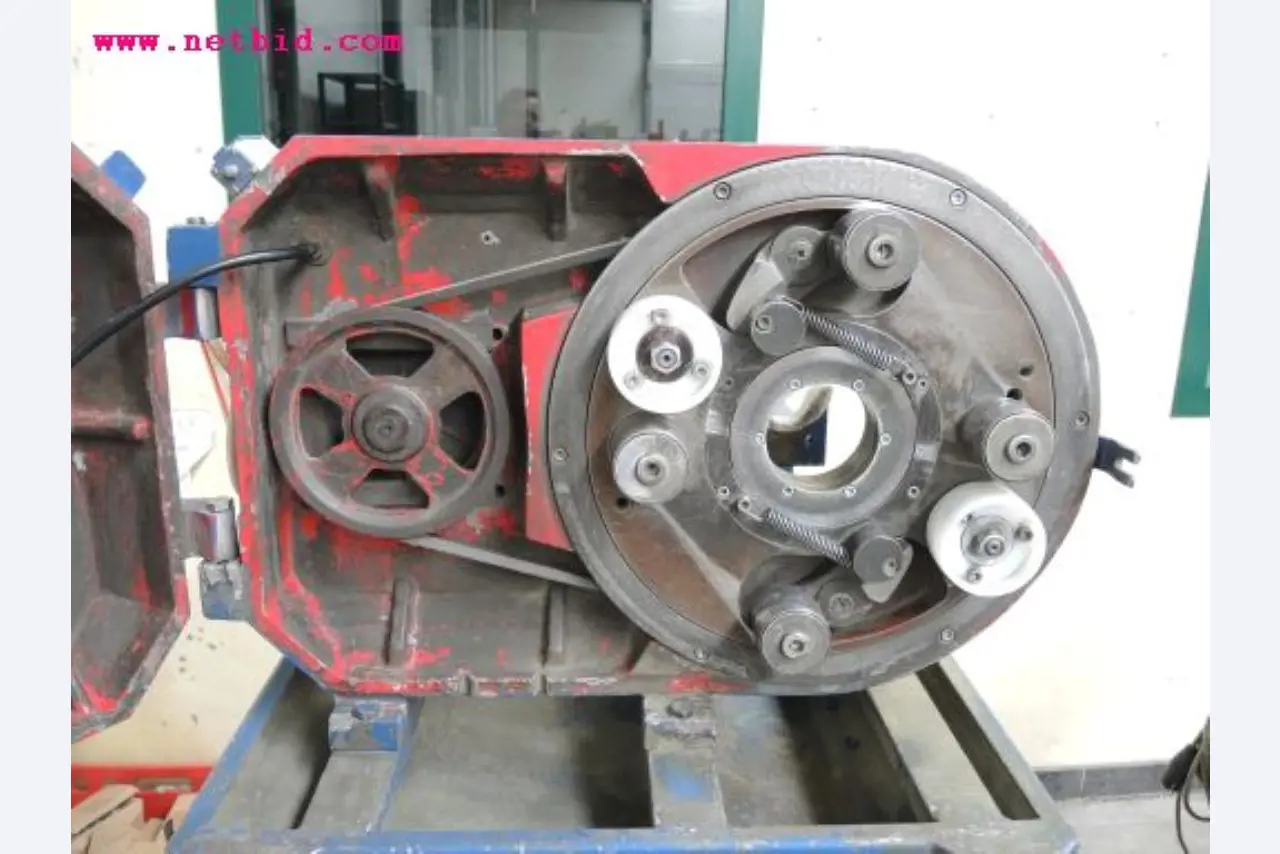 Chapas metálicas e máquinas para trabalhar metais<br><font size="2">Em colaboração com a Hilco Industrial Acquisitions bv</font>-4