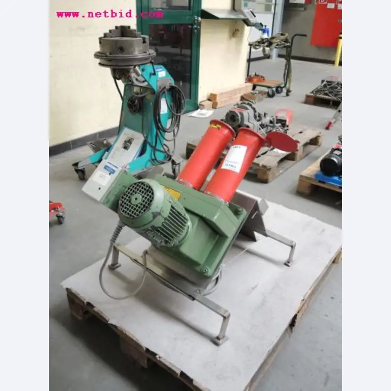 Chapas metálicas e máquinas para trabalhar metais<br><font size="2">Em colaboração com a Hilco Industrial Acquisitions bv</font>-3