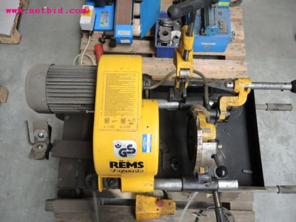 sheetmetal and metalworking machines <br><font size="2">In collaboration with Hilco Industrial Acquisitions bv<br></font>-5