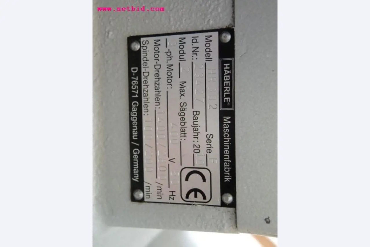 Chapas metálicas e máquinas para trabalhar metais<br><font size="2">Em colaboração com a Hilco Industrial Acquisitions bv</font>-6