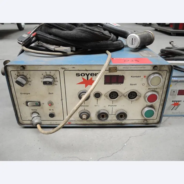 Chapas metálicas e máquinas para trabalhar metais<br><font size="2">Colaboração com Hilco Industrial Acquisitions bv</font><br><img src="/images/hil.png"><br>-3