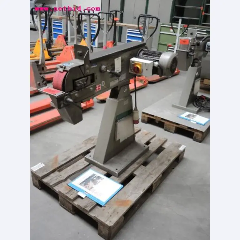 Chapas metálicas e máquinas para trabalhar metais<br><font size="2">Em colaboração com a Hilco Industrial Acquisitions bv</font>-1