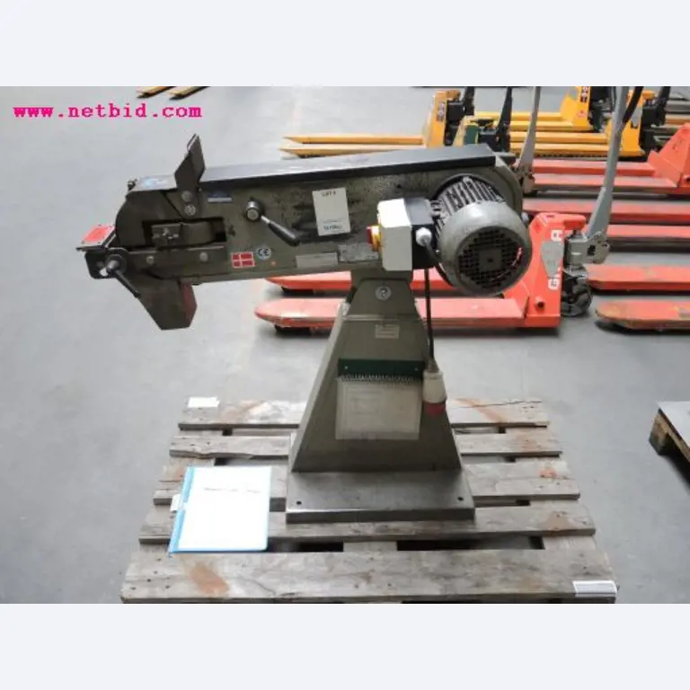 Chapas metálicas e máquinas para trabalhar metais<br><font size="2">Em colaboração com a Hilco Industrial Acquisitions bv</font>-4