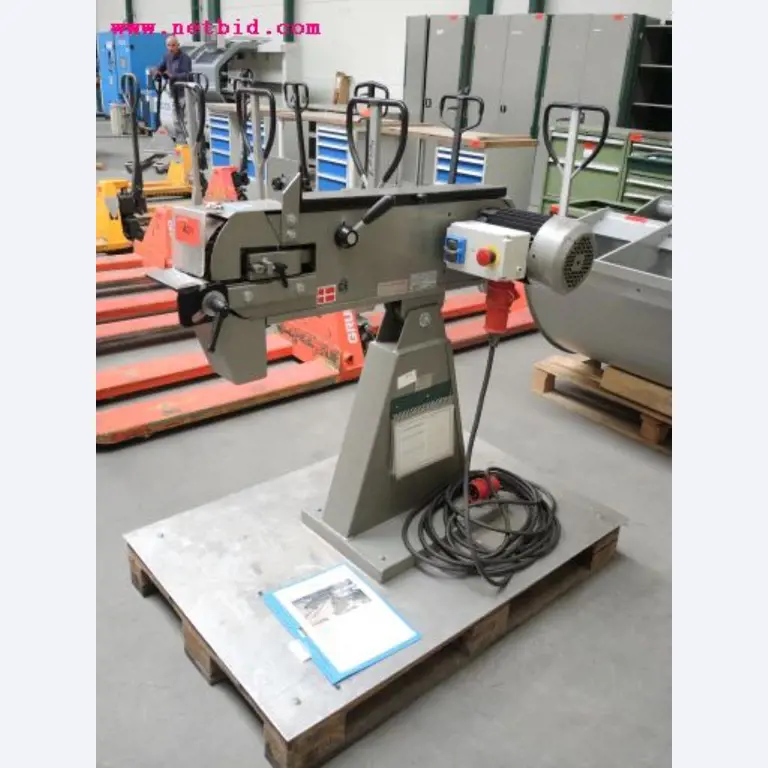 Chapas metálicas e máquinas para trabalhar metais<br><font size="2">Em colaboração com a Hilco Industrial Acquisitions bv</font>-1