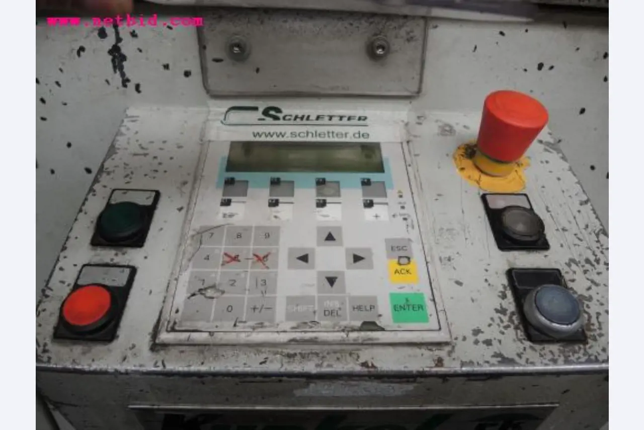 Chapas metálicas e máquinas para trabalhar metais<br><font size="2">Em colaboração com a Hilco Industrial Acquisitions bv</font>-5