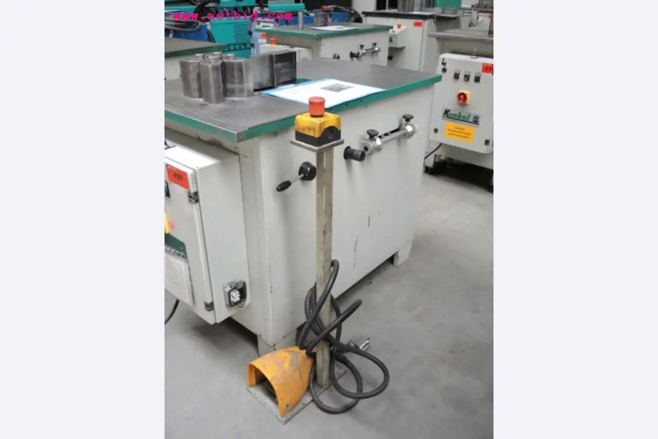 Chapas metálicas e máquinas para trabalhar metais<br><font size="2">Em colaboração com a Hilco Industrial Acquisitions bv</font>-7