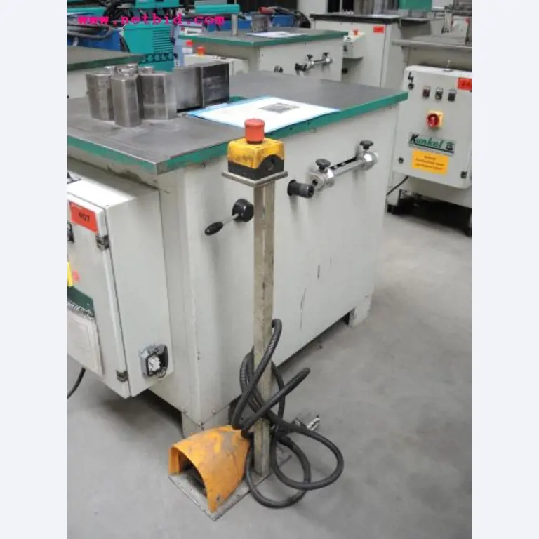 Chapas metálicas e máquinas para trabalhar metais<br><font size="2">Em colaboração com a Hilco Industrial Acquisitions bv</font>-7