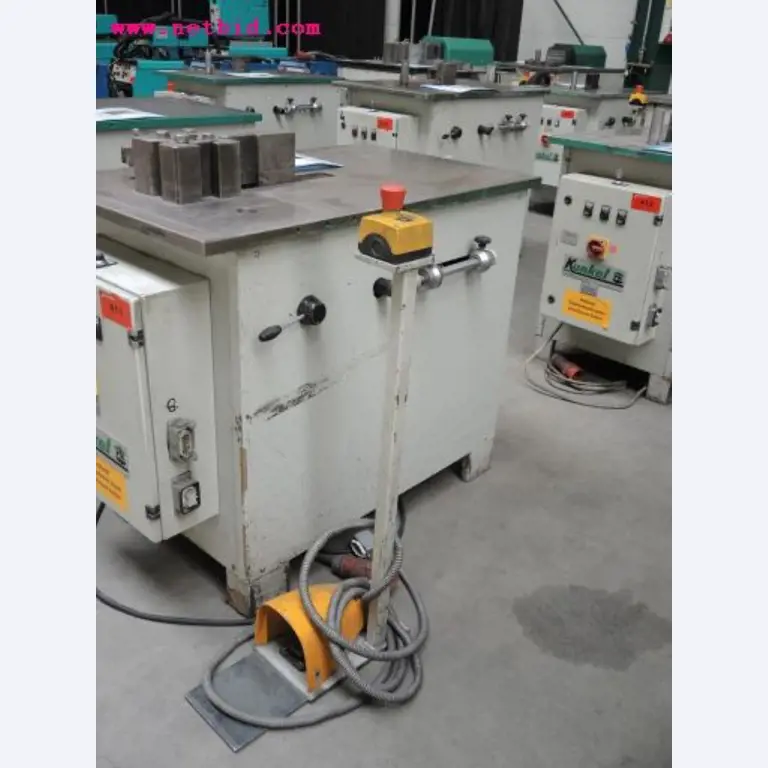 Chapas metálicas e máquinas para trabalhar metais<br><font size="2">Em colaboração com a Hilco Industrial Acquisitions bv</font>-8