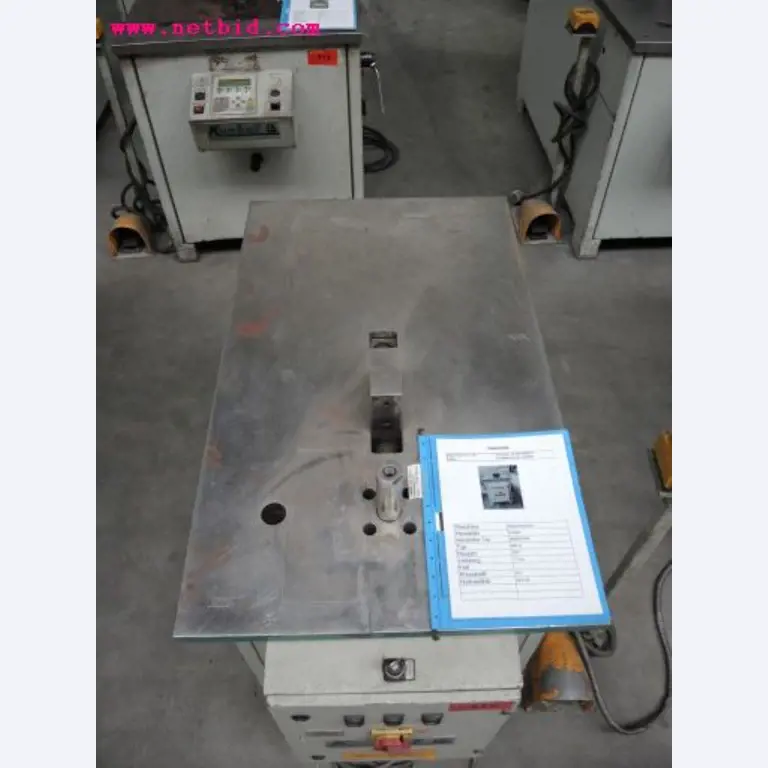 Chapas metálicas e máquinas para trabalhar metais<br><font size="2">Em colaboração com a Hilco Industrial Acquisitions bv</font>-4
