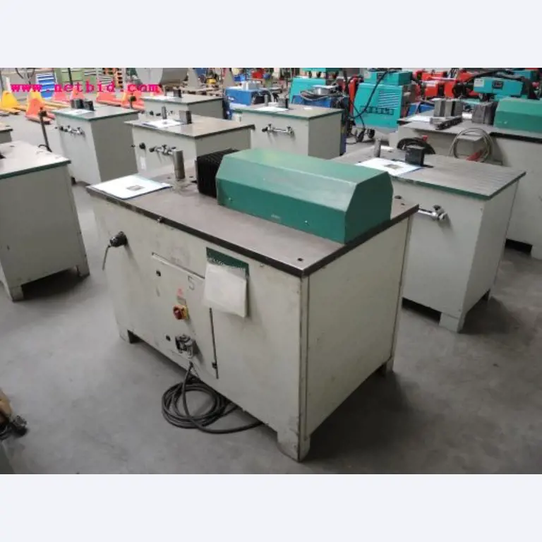 Chapas metálicas e máquinas para trabalhar metais<br><font size="2">Em colaboração com a Hilco Industrial Acquisitions bv</font>-4