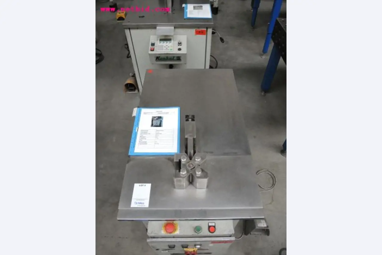 Chapas metálicas e máquinas para trabalhar metais<br><font size="2">Em colaboração com a Hilco Industrial Acquisitions bv</font>-4