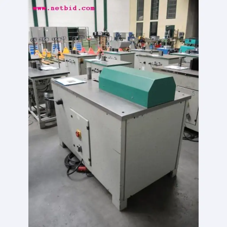 Chapas metálicas e máquinas para trabalhar metais<br><font size="2">Em colaboração com a Hilco Industrial Acquisitions bv</font>-3