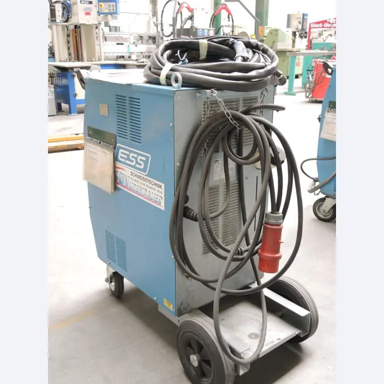 Chapas metálicas e máquinas para trabalhar metais<br><font size="2">Colaboração com Hilco Industrial Acquisitions bv</font><br><img src="/images/hil.png"><br>-3