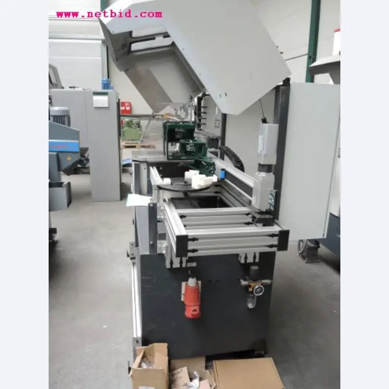 Chapas metálicas e máquinas para trabalhar metais<br><font size="2">Em colaboração com a Hilco Industrial Acquisitions bv</font>-5