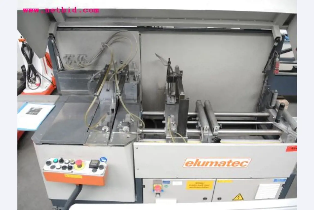 Chapas metálicas e máquinas para trabalhar metais<br><font size="2">Em colaboração com a Hilco Industrial Acquisitions bv</font>-3