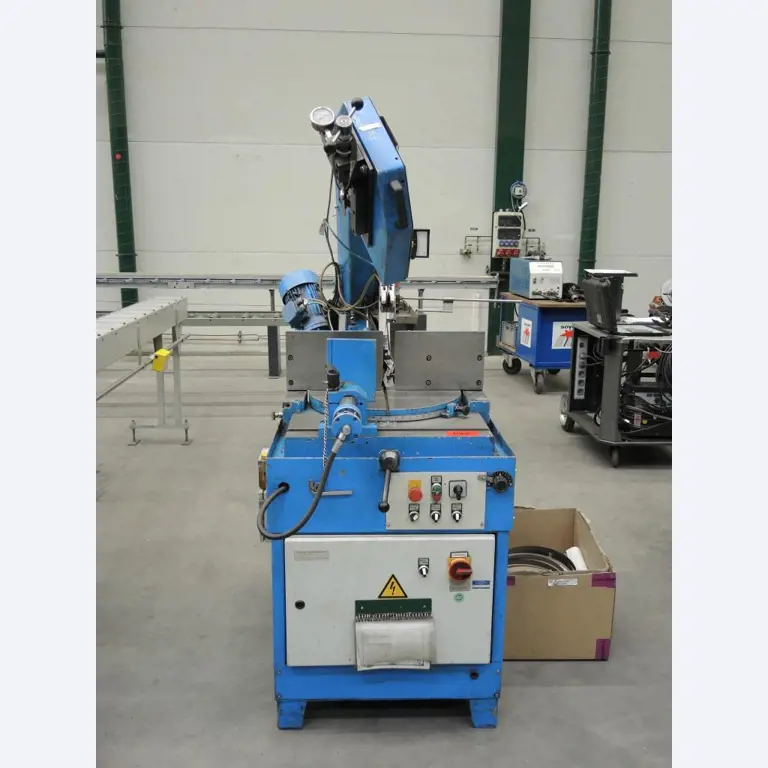 Chapas metálicas e máquinas para trabalhar metais<br><font size="2">Colaboração com Hilco Industrial Acquisitions bv</font><br><img src="/images/hil.png"><br>-2